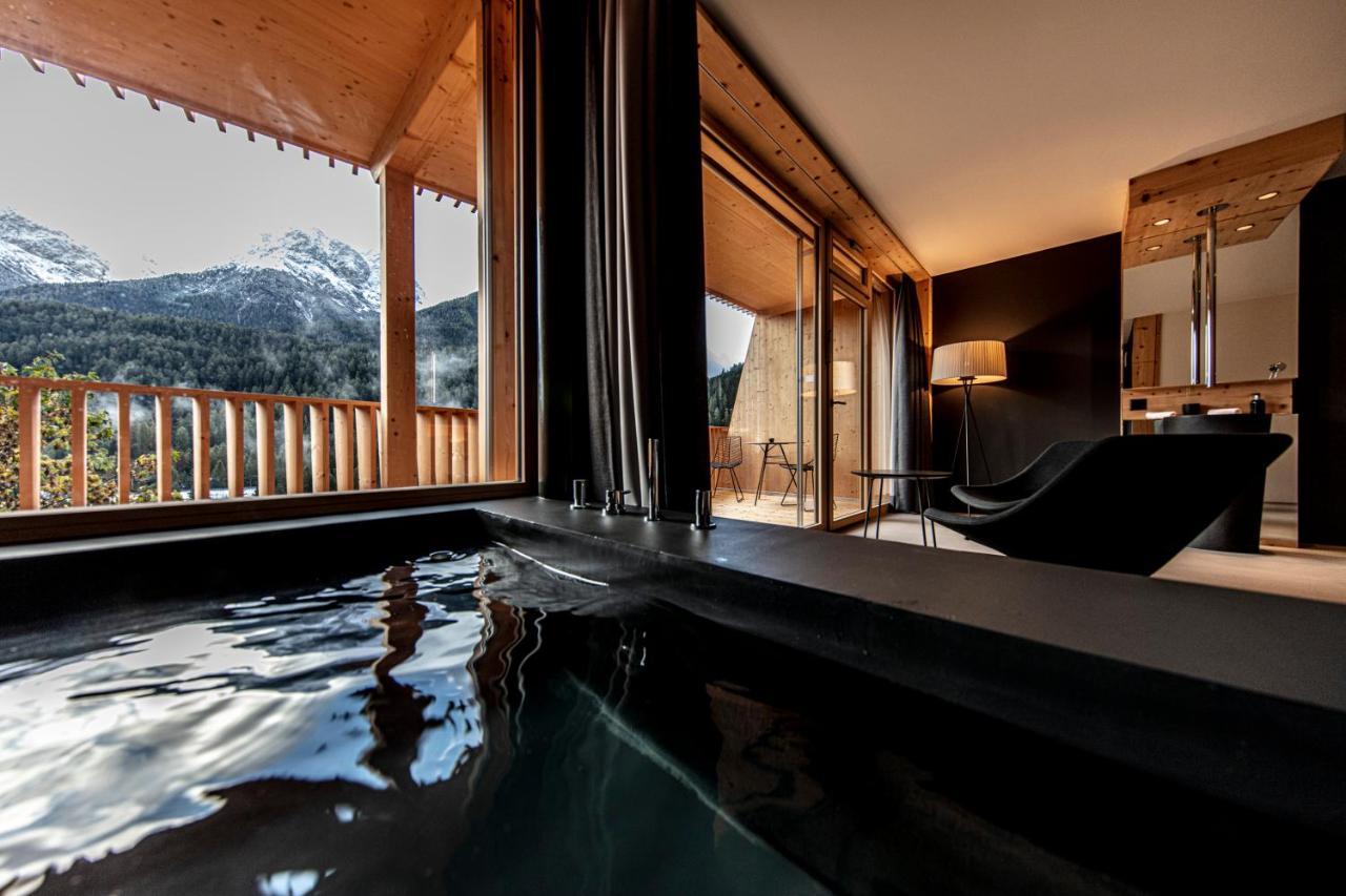 Hotel Arnica Scuol - Adults Only Εξωτερικό φωτογραφία