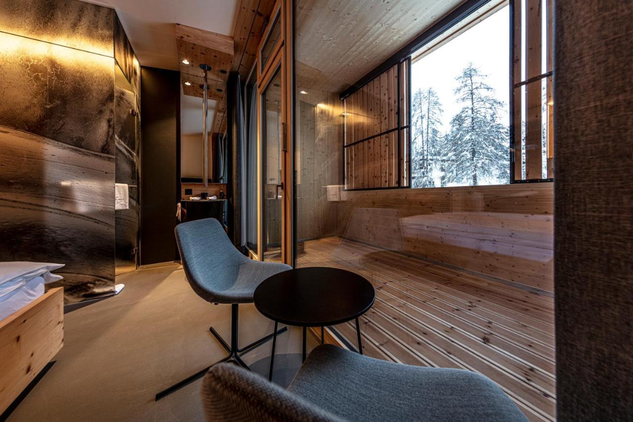 Hotel Arnica Scuol - Adults Only Εξωτερικό φωτογραφία