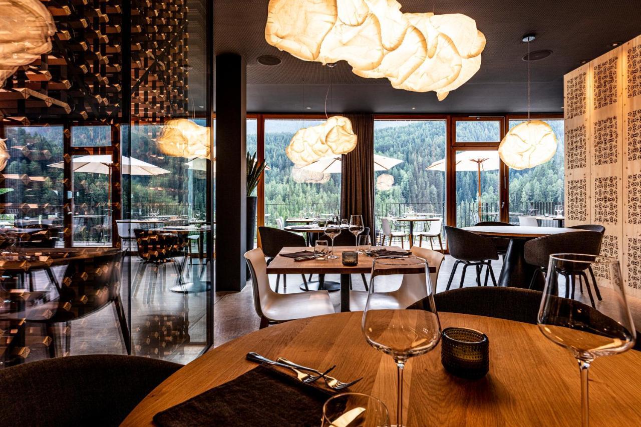 Hotel Arnica Scuol - Adults Only Εξωτερικό φωτογραφία