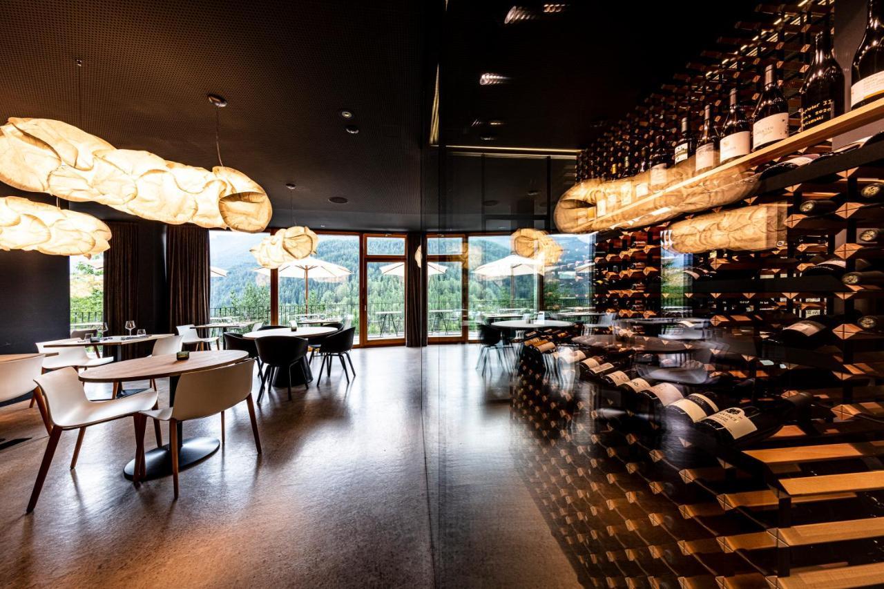 Hotel Arnica Scuol - Adults Only Εξωτερικό φωτογραφία