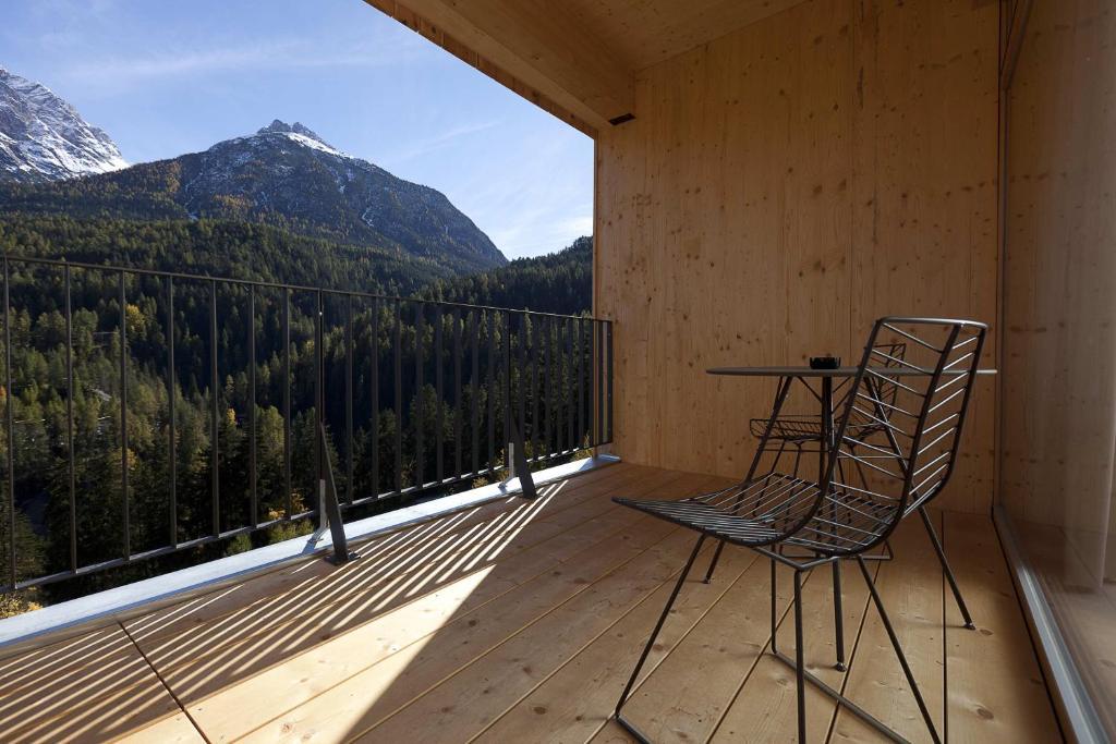 Hotel Arnica Scuol - Adults Only Εξωτερικό φωτογραφία