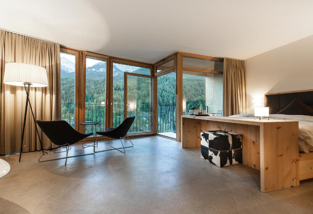 Hotel Arnica Scuol - Adults Only Εξωτερικό φωτογραφία